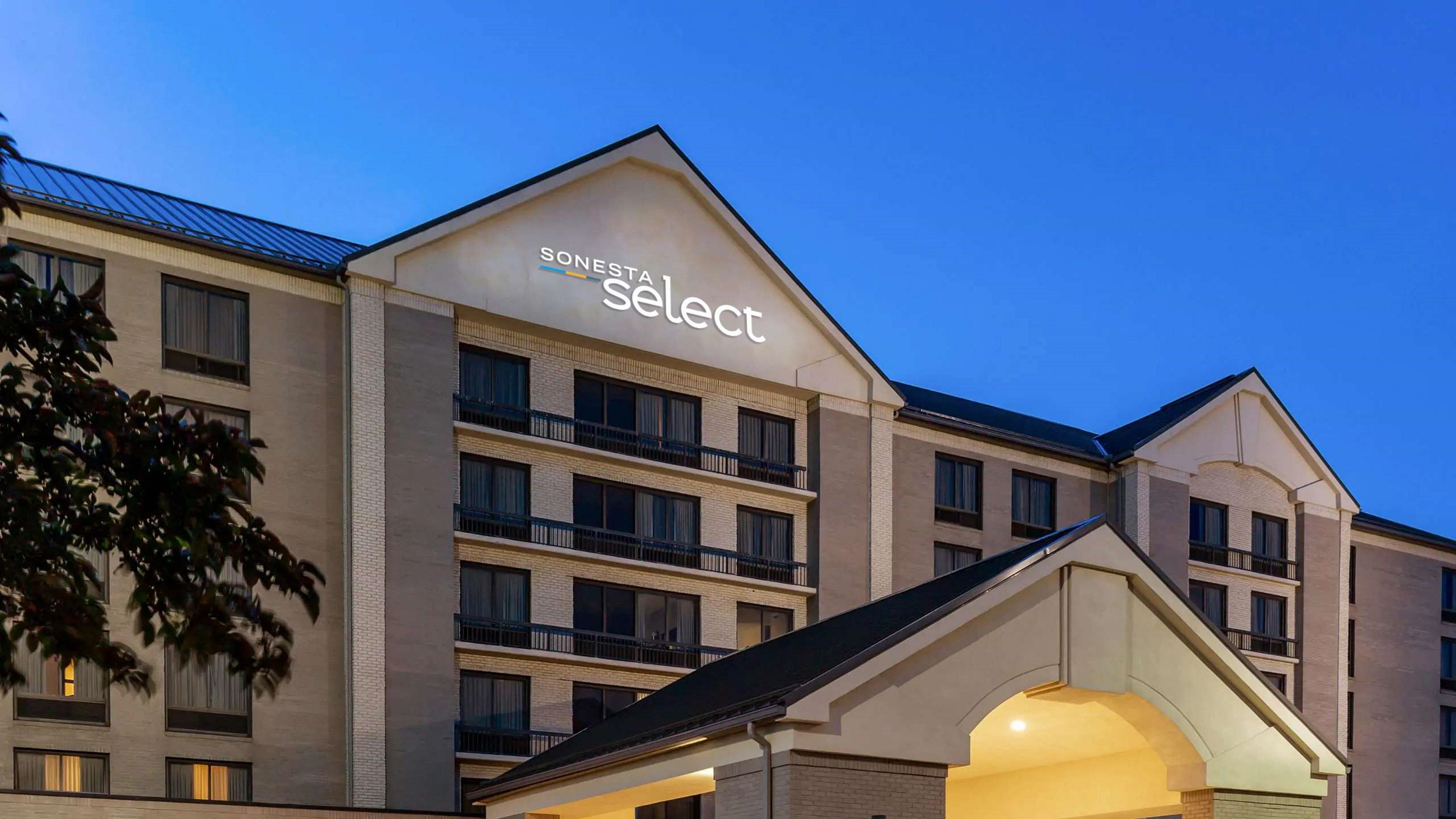 Wyndham Garden Kansas City Airport Екстер'єр фото